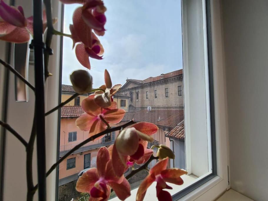 Cuore Di Alba Charming Apartment Ngoại thất bức ảnh